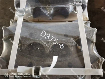 D375